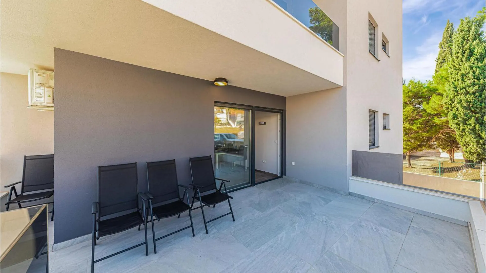 1 Bedroom Beautiful Apartment In Seget Donji Trogir